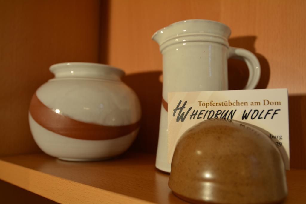 Ferienwohnung Domschatz Naumburg  Ruang foto