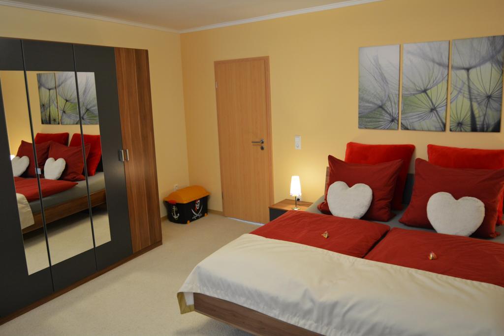 Ferienwohnung Domschatz Naumburg  Bagian luar foto