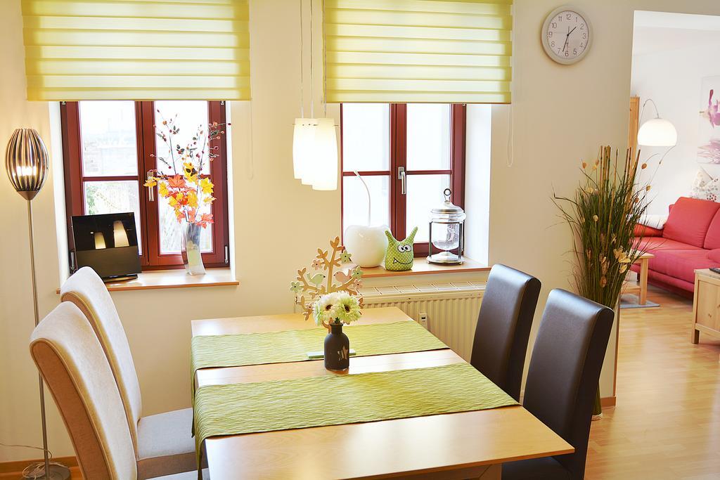 Ferienwohnung Domschatz Naumburg  Bagian luar foto